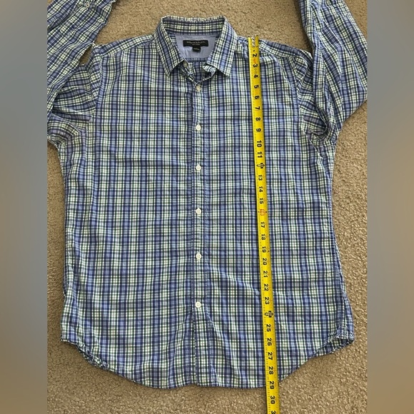 Banana Republic Men’s Large Soft Wash Button Down Plaid Shirt - Picture 7 of 8